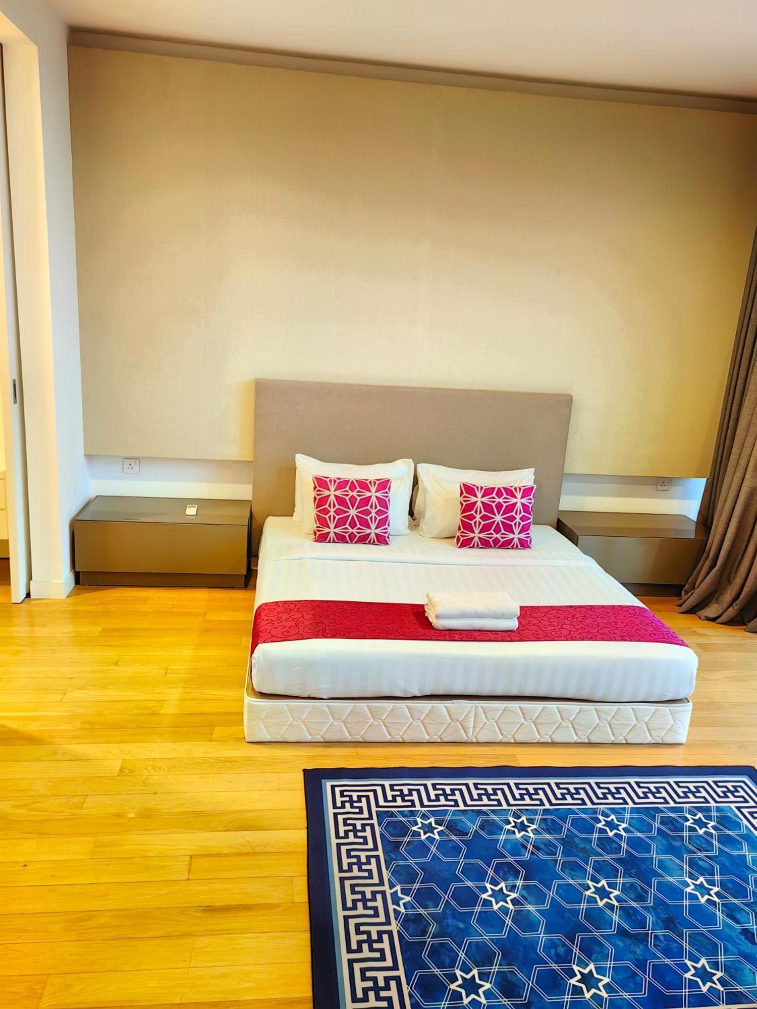 Platinum Klcc & Bukit Bintang Apartment Kuala Lumpur Bagian luar foto