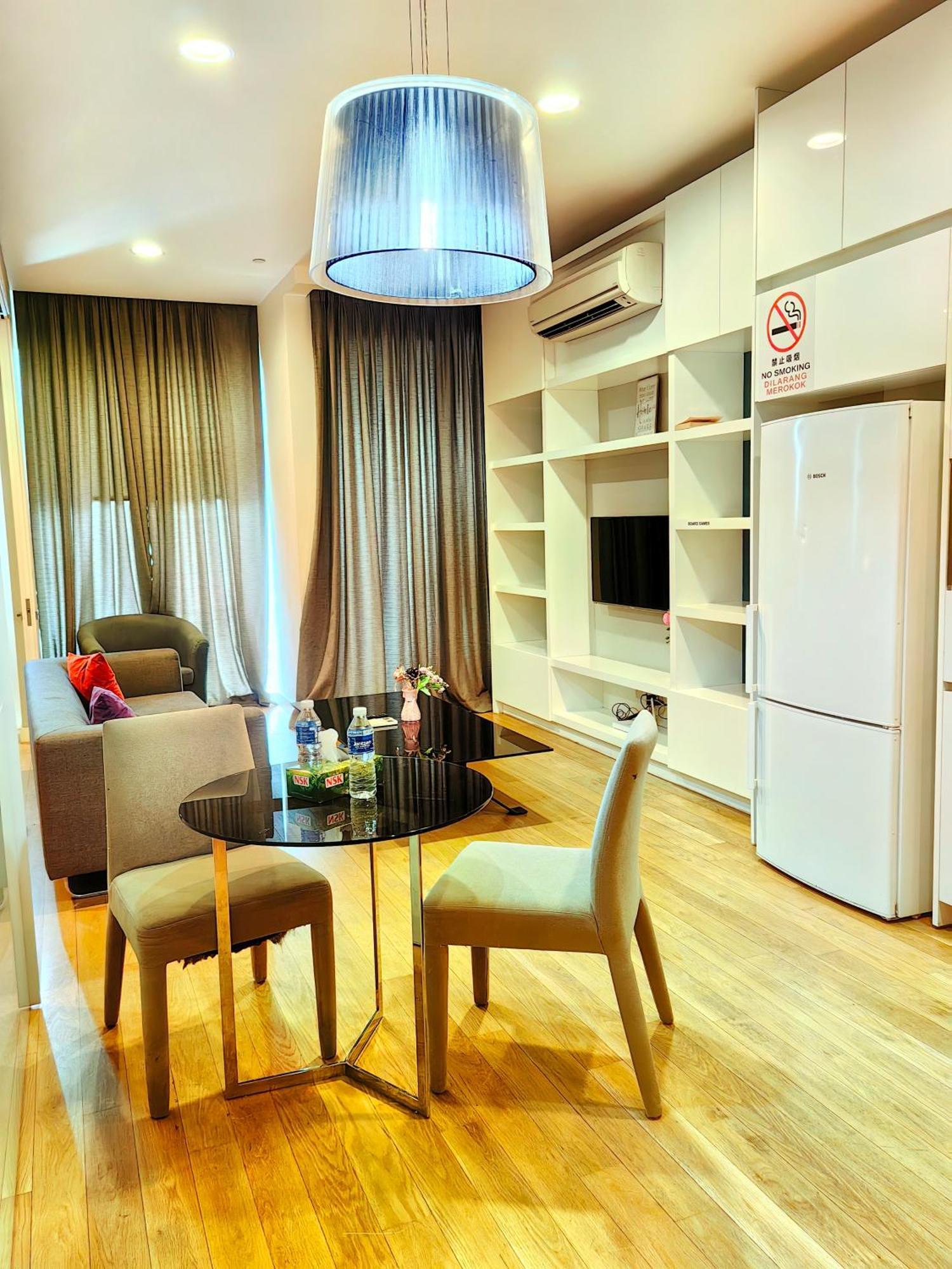 Platinum Klcc & Bukit Bintang Apartment Kuala Lumpur Bagian luar foto